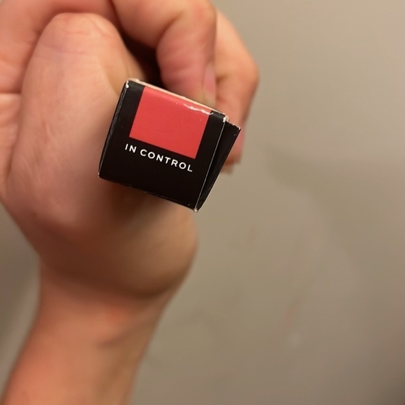 LIP LINER IN CONTROL NEW JACLYN - Picture 2 of 2